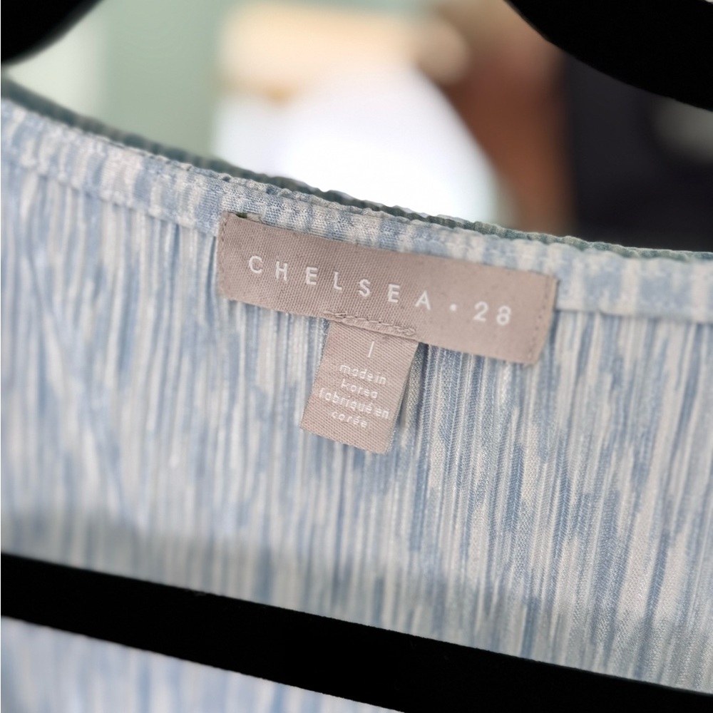 Chelsea28 Textured Blue Top - Picture 6 of 8